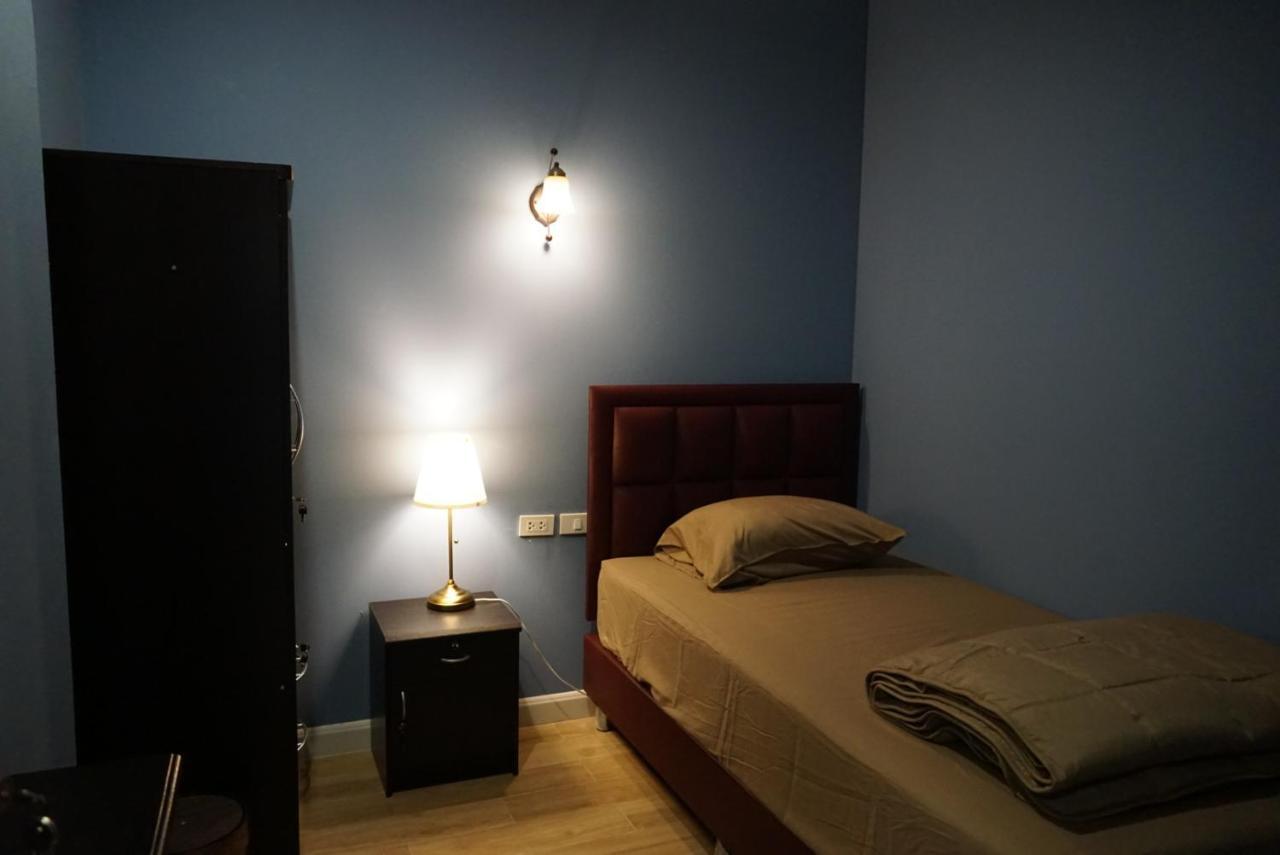 Mangkon Hostel Μπανγκόκ Εξωτερικό φωτογραφία